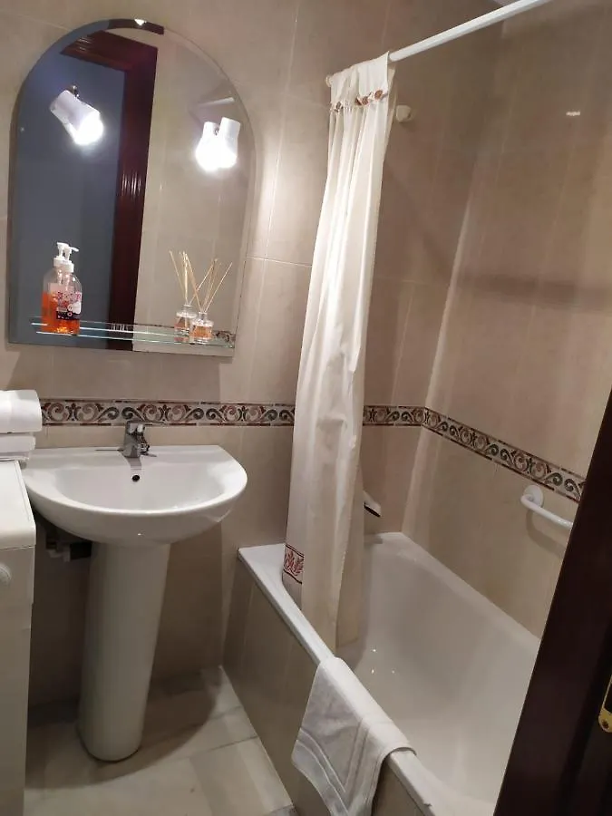 Puerto II Playa, Amplio,Confortable Fuengirola 0*,